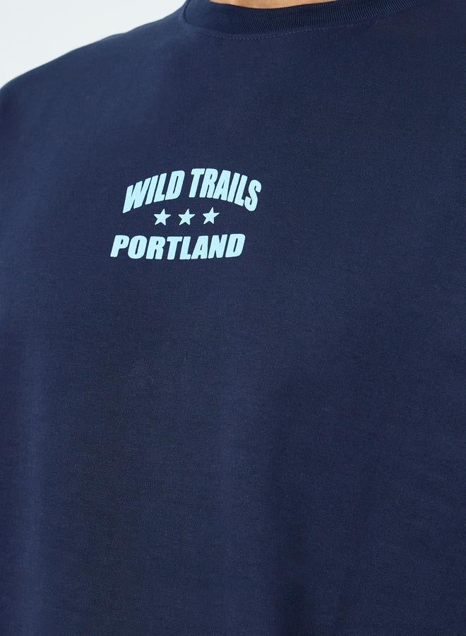 ستايلي طقم تي شيرت وشورت رجالي بطبعة بسيطة بقصة واسعة - Image 3